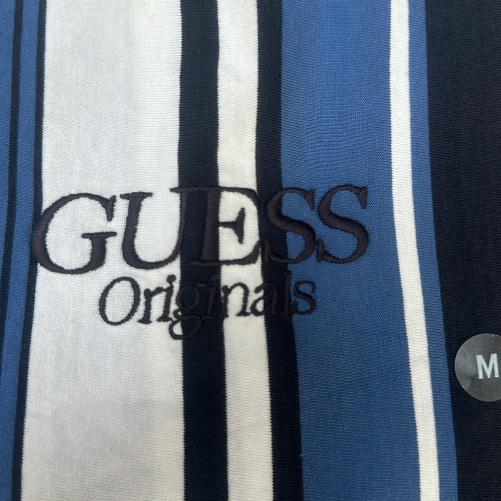 New Guess Short-Sleeve Original Brand Striped T-Shirt SZ M - Picture 2 of 7